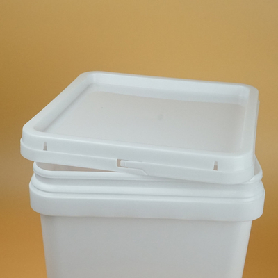 ঢাকনা এবং হ্যান্ডেল সহ 16.5L ফুড গ্রেড প্লাস্টিক প্যাকেজিং স্কয়ার বালতি