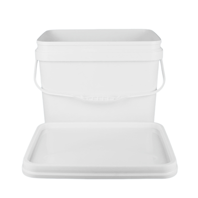 শতভাগ কাঁচামাল দিয়ে তৈরি বর্গাকার প্লাস্টিকের বালতি, যা আঘাত প্রতিরোধী, সাদা অথবা অন্য রঙে